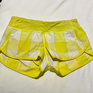 Lululemon Speed Shorts Yellow White Plaid Size - size 6